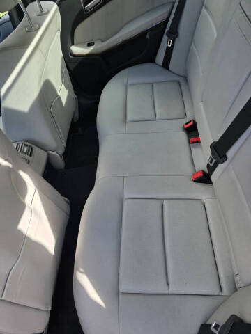 2010 Mercedes-Benz E-Class