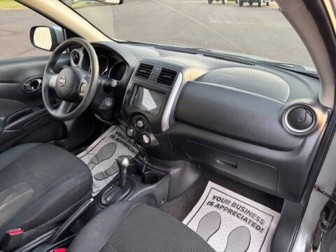 2013 Nissan Versa 1.6 SV