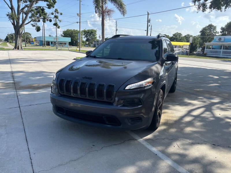 2017 Jeep Cherokee Sport