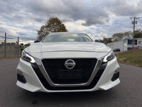 2021 Nissan Altima 2.5 SR