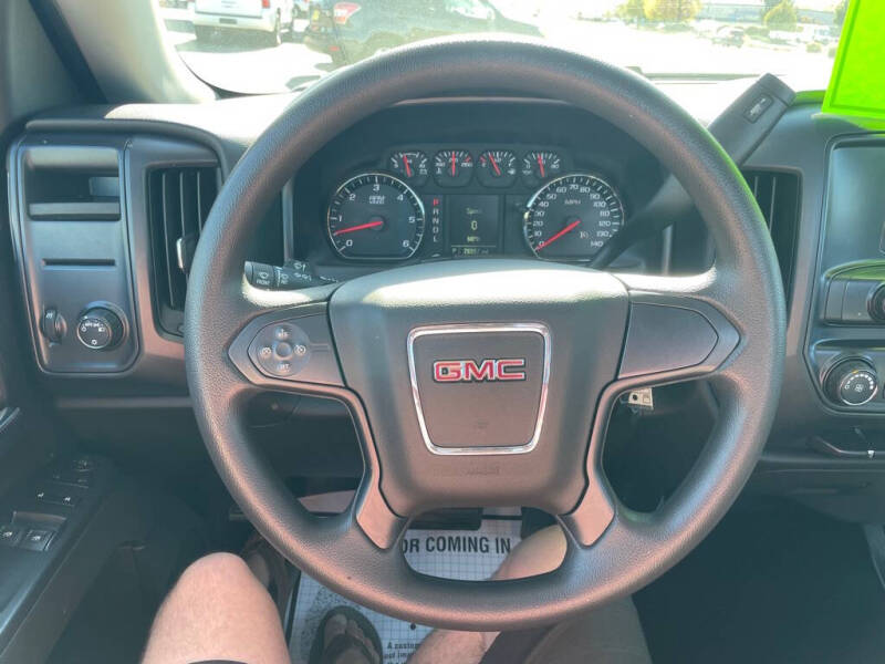 2017 GMC Sierra 1500 Base photo 16