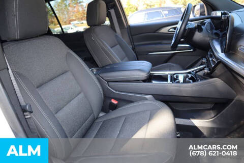 2024 Chevrolet Traverse LT