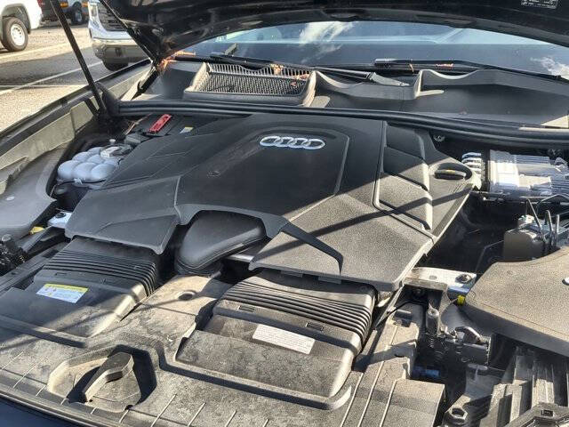 2021 Audi Q8 quattro Premium Plus 55 TFSI