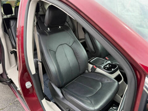 2018 Chrysler Pacifica Touring L Plus
