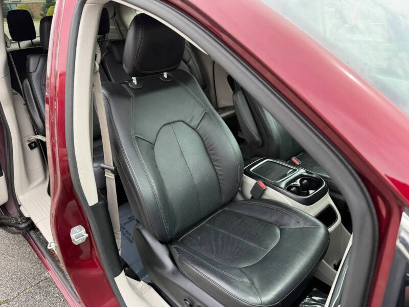 2018 Chrysler Pacifica Touring L Plus