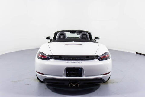 2024 Porsche 718 Boxster S
