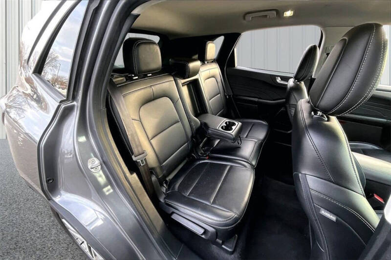 2021 Ford Escape SEL