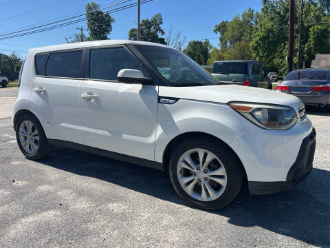 2015 Kia Soul +
