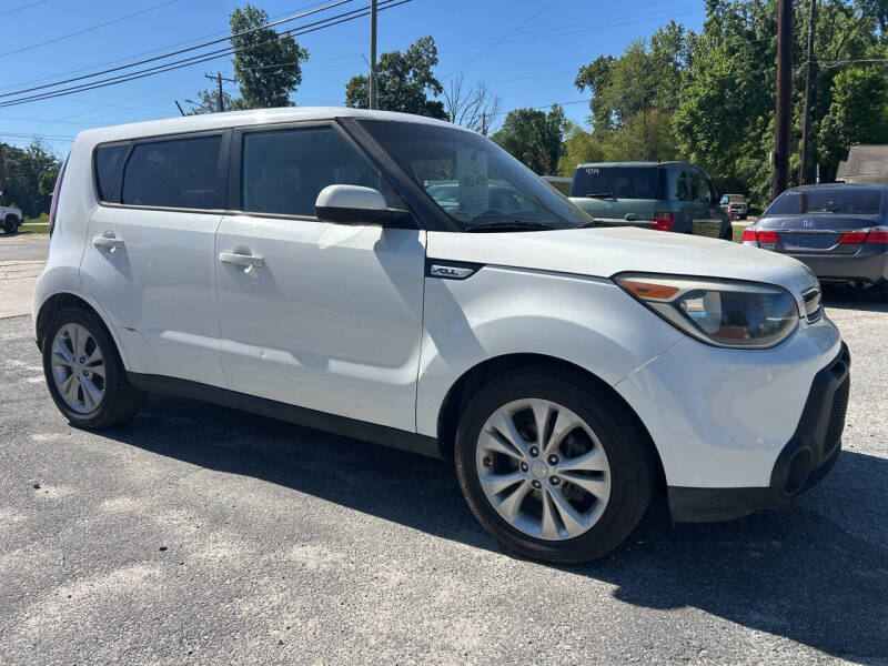 2015 Kia Soul +
