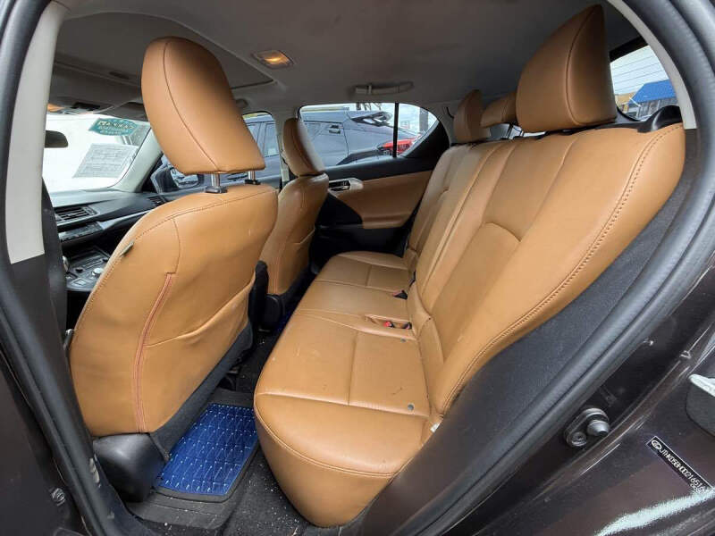 2013 Lexus CT 200h