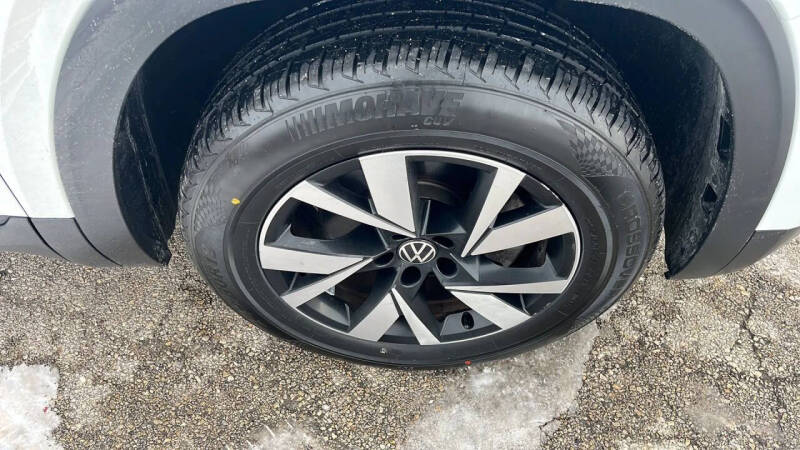 2020 Volkswagen Atlas Cross Sport SE 4Motion