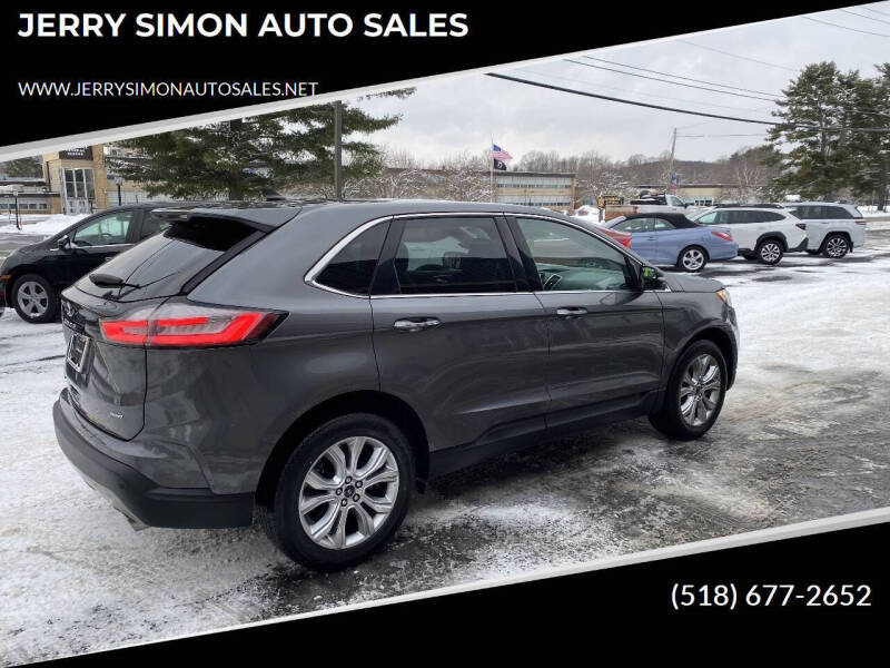 2023 Ford Edge Titanium