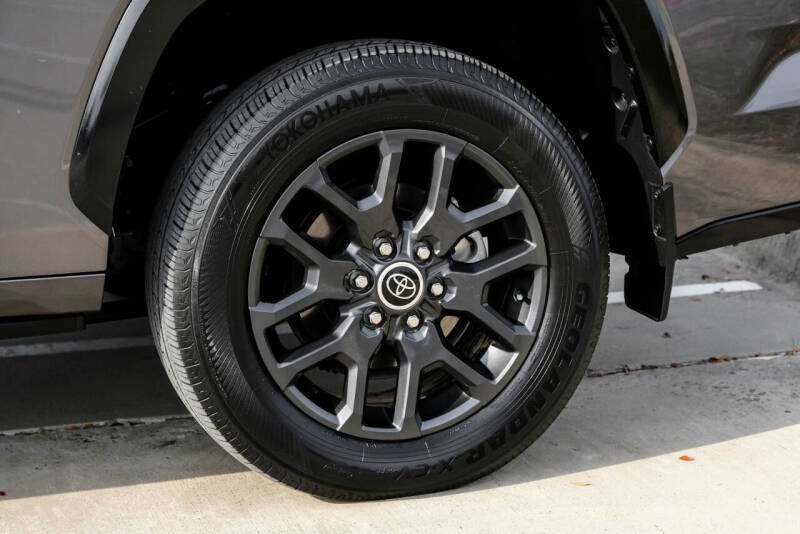 2023 Toyota Sequoia Platinum