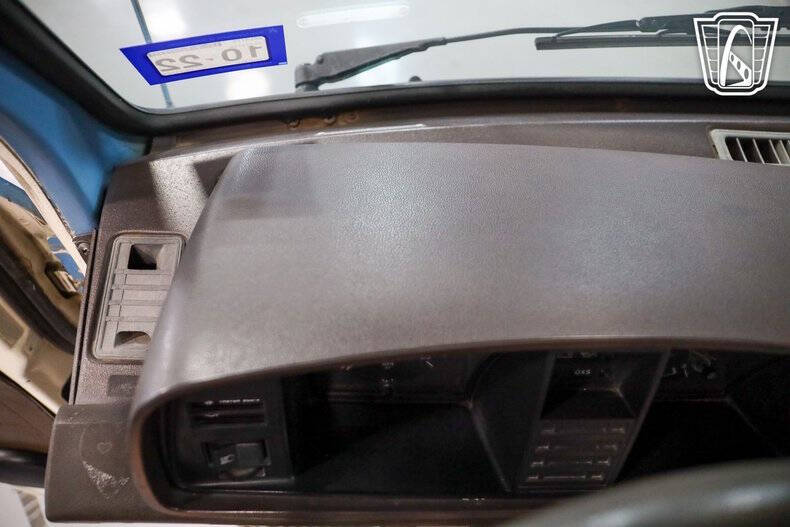 1982 Volkswagen Vanagon Camper