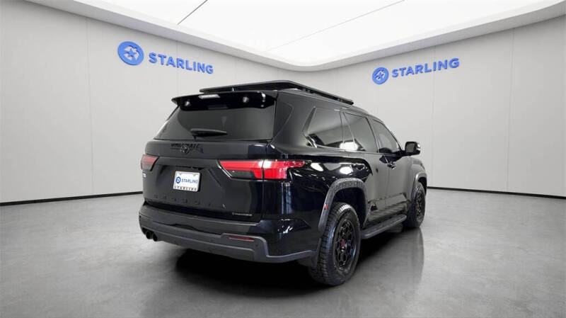 2025 Toyota Sequoia SR5