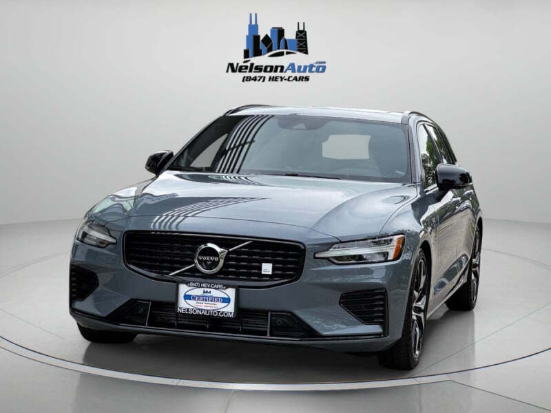 2022 Volvo V60 Recharge T8 Polestar Engineered
