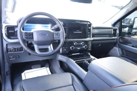 2025 Ford F-350 Super Duty Lariat