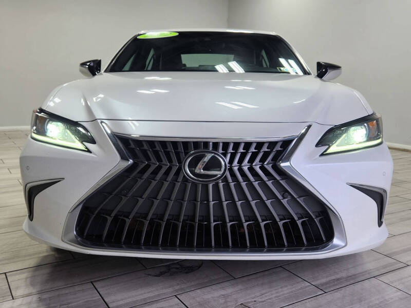 2022 Lexus ES 350