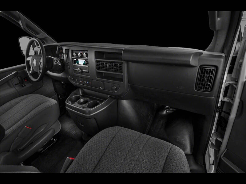 2020 GMC Savana 2500