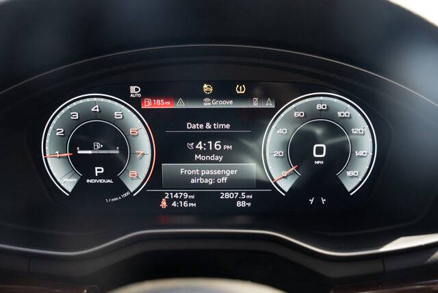 2022 Audi A4 quattro Premium Plus 40 TFSI