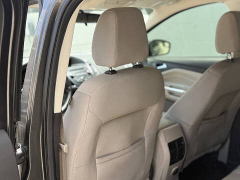 2017 Ford Escape SE