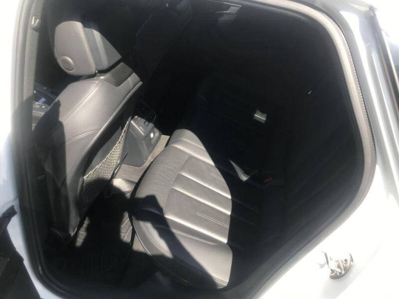 2019 Audi A4 quattro Premium 45 TFSI