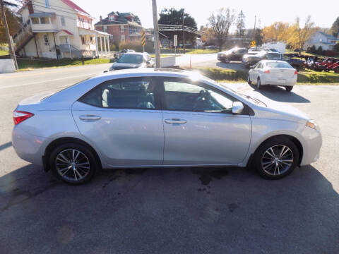 2016 Toyota Corolla LE Premium