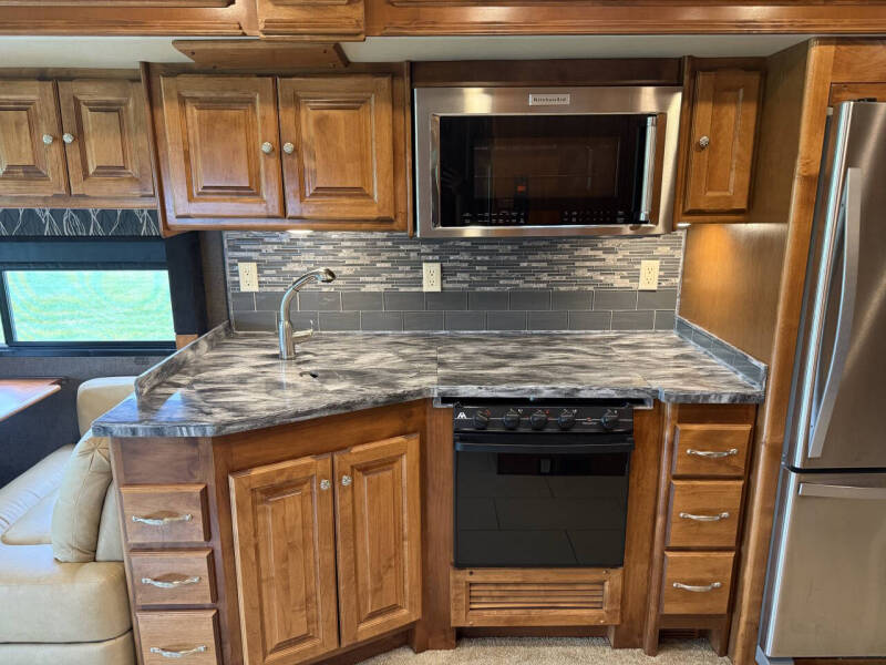 2016 Tiffin Allegro Open Road RED 33AA