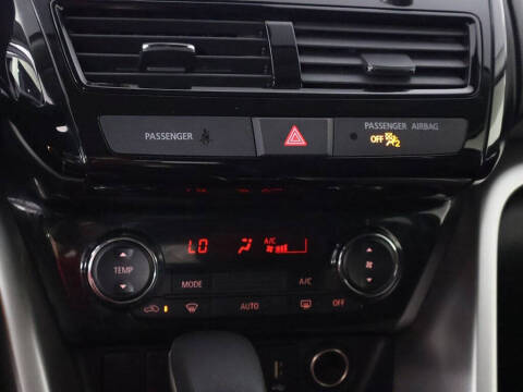 2023 Mitsubishi Eclipse Cross LE