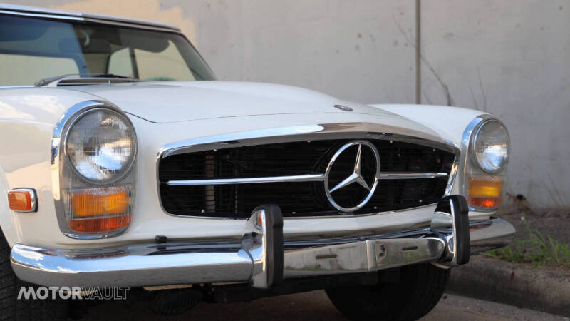 1969 Mercedes-Benz 280-Class