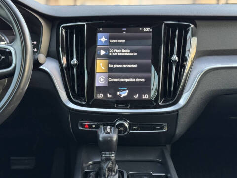 2019 Volvo S60 T5 Momentum