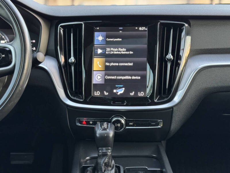 2019 Volvo S60 T5 Momentum