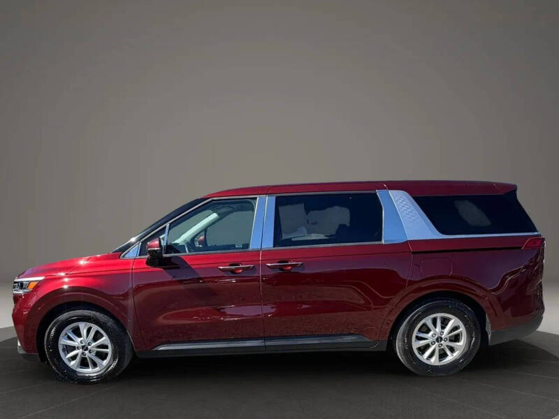 2023 Kia Carnival