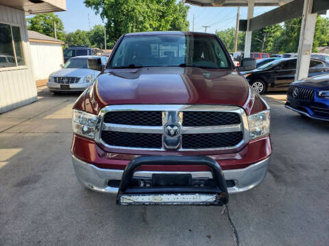 2018 RAM 1500 SLT