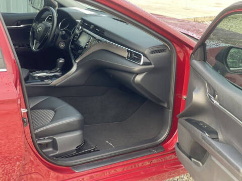 2018 Toyota Camry SE