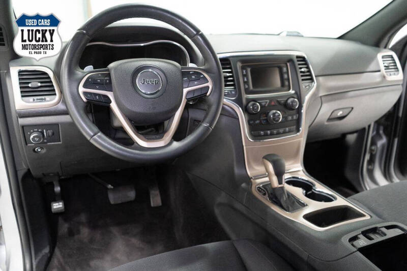 2017 Jeep Grand Cherokee Laredo