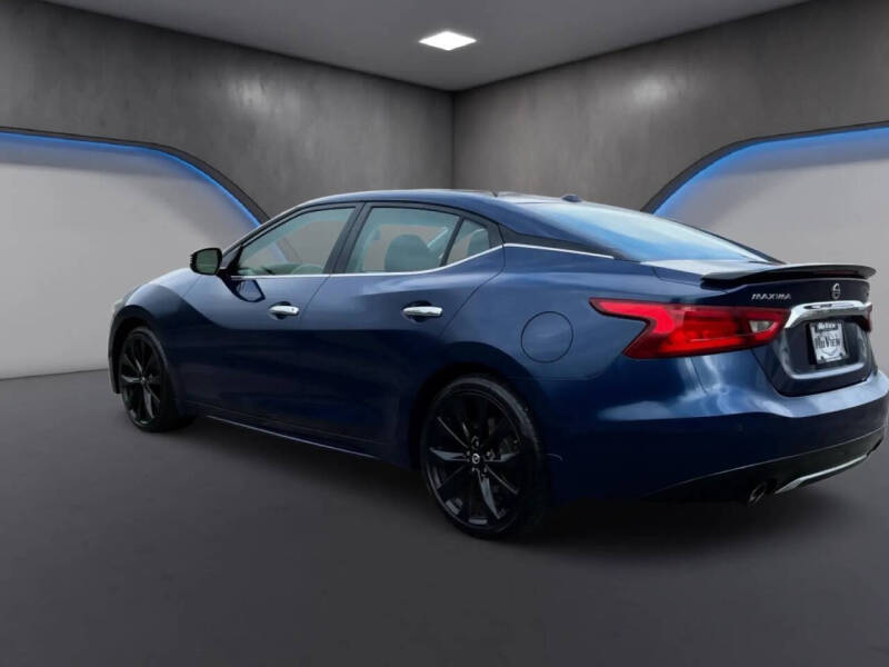 2017 Nissan Maxima