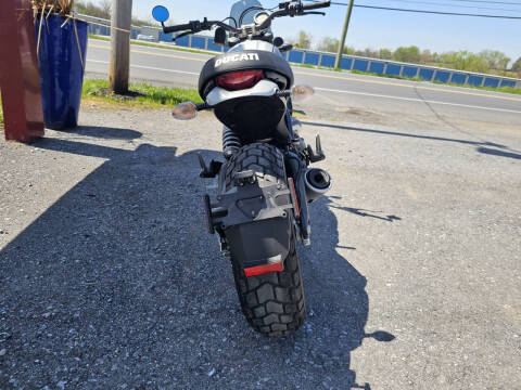 2017 Ducati Scrambler Silver Ice Ed