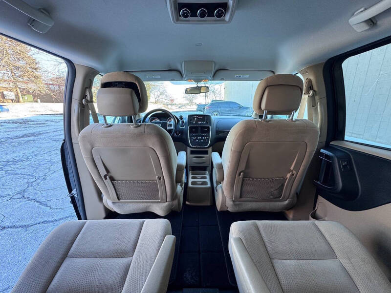 2016 Dodge Grand Caravan American Value Package