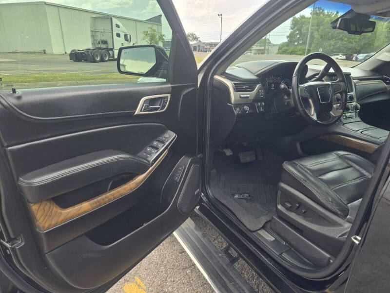 2020 GMC Yukon XL Denali