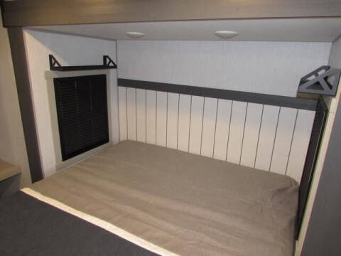 2024 Forest River T322 VIEW