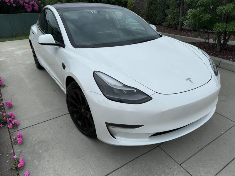 2022 Tesla Model 3 Long Range