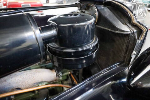 1938 Packard Super Eight