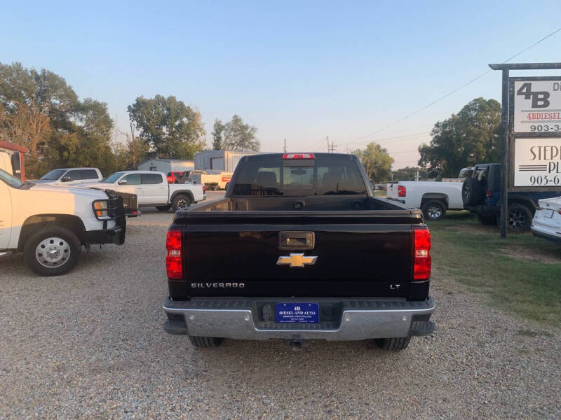 2017 Chevrolet Silverado 1500 LT photo 4