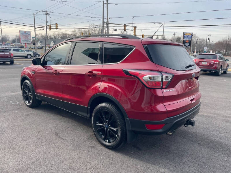 2017 Ford Escape SE