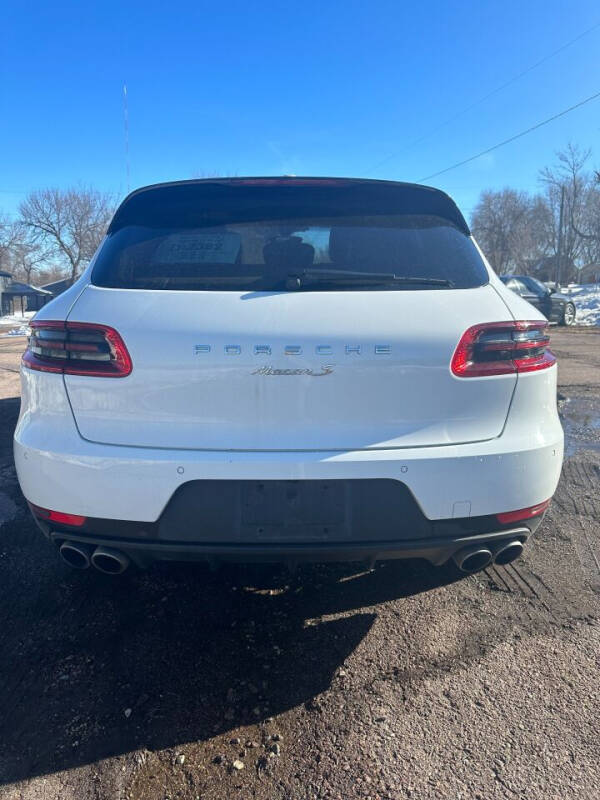 2015 Porsche Macan S