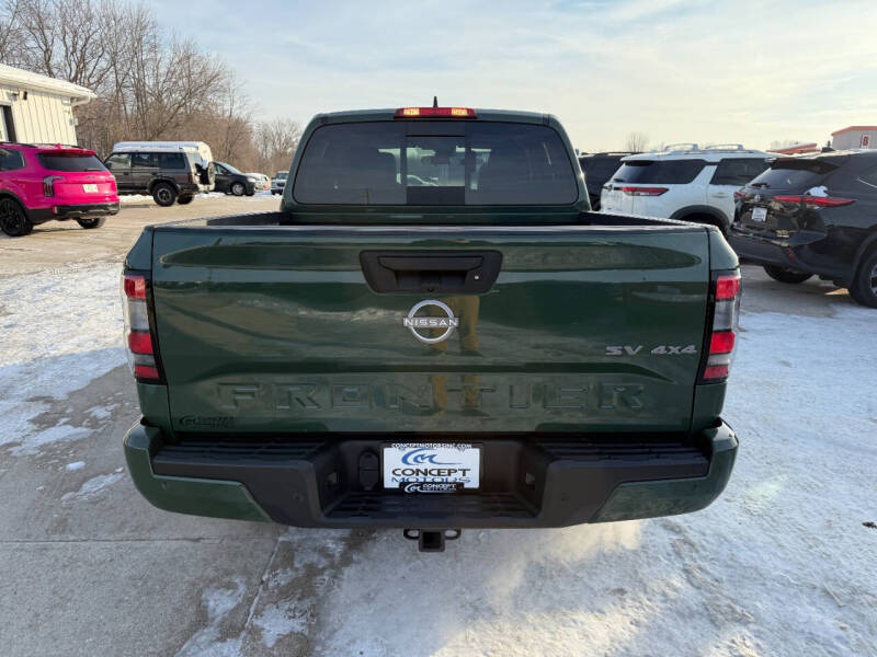 2023 Nissan Frontier SV