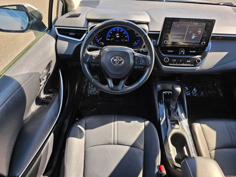 2022 Toyota Corolla Hybrid LE