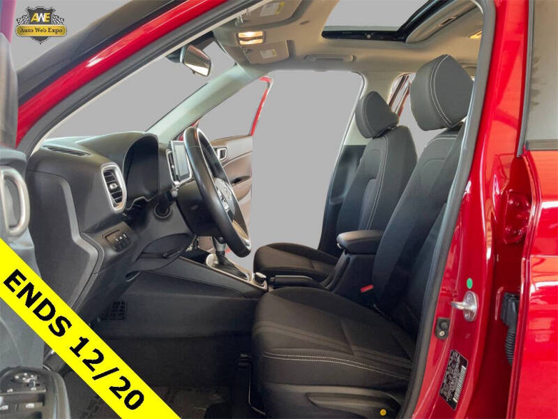 2022 Hyundai Venue SEL