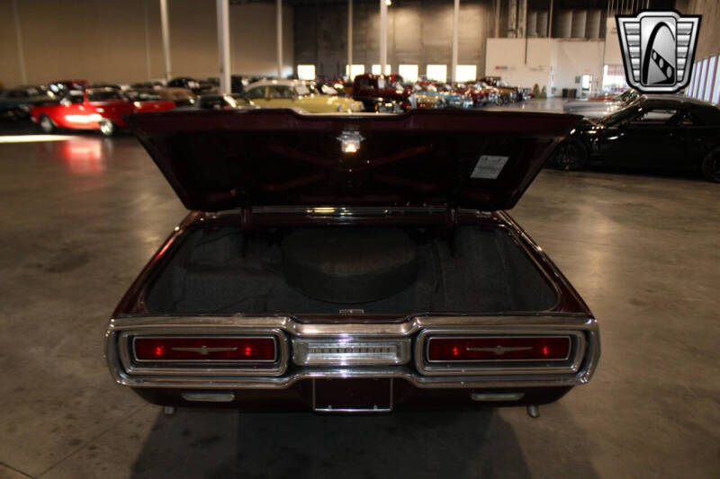 1964 Ford Thunderbird